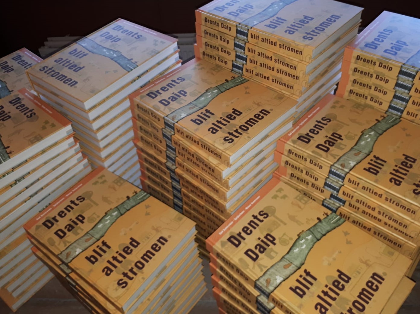 foto stapel boeken (1)